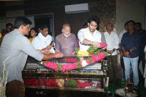 pics celebs pay tribute  indira devi garu