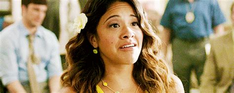 Jane The Virgin Smiling  Find And Share On Giphy