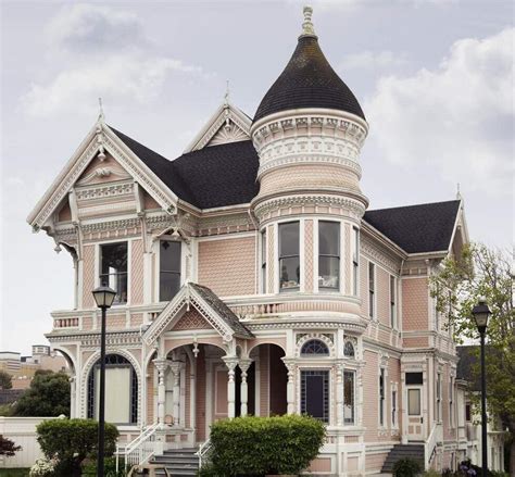 regal beauty  detail victorian style houses decor tips