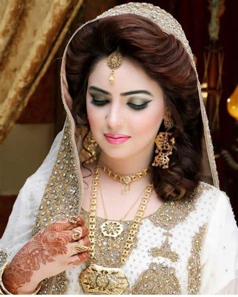pin by beauty and grace on beautyandgrace pakistani bridal makeup