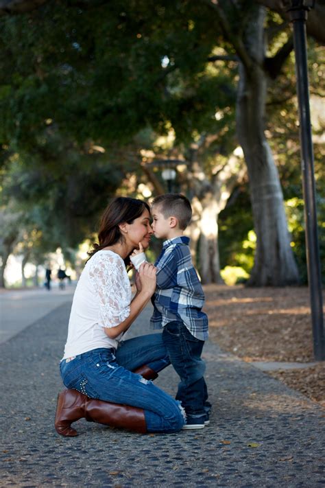 wandering through the claremont colleges…mother and son portrait session yvesfilm