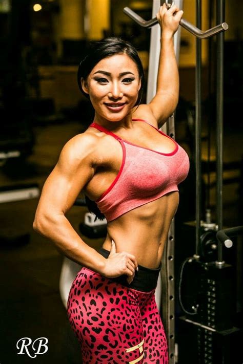 Tanya Voshell Muscle Women Body Building Women Bodybuilders