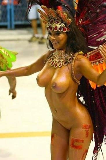 carnaval porno 2018 famosas peladas nuas no desfile rei da pornografia