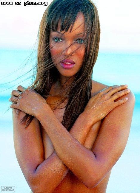 Tyra Banks Super Model Heidi Klum Sex Tape Calendar 2005 Gallery