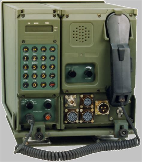 vhf hand held radio    military communication equipment