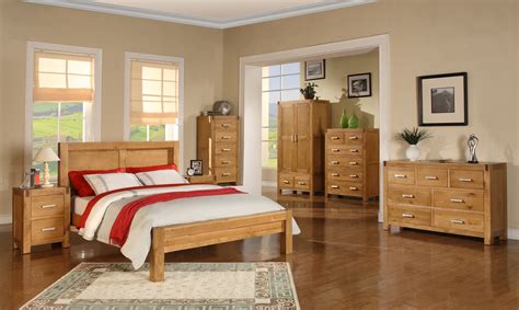 attain  beautiful  simplistic bedroom