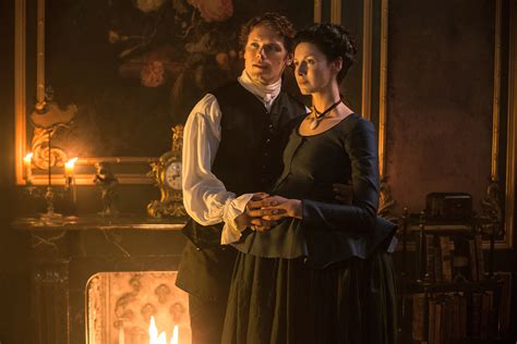 outlander season 2 sam heughan caitriona balfe interview collider