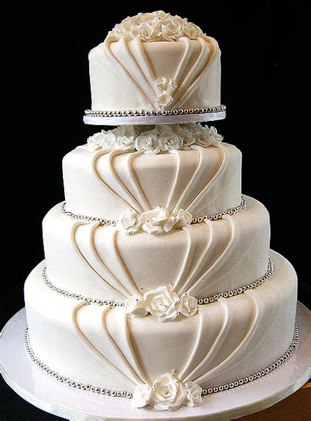 wedding cake ideas thatweddinggirlcom