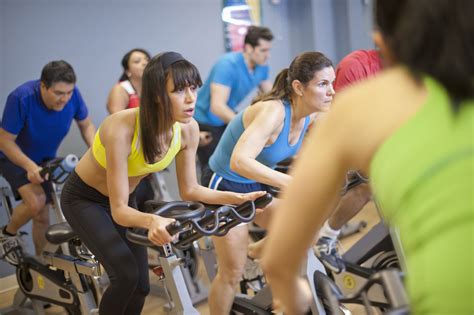 8 Tips To Lose Weight With Indoor Cycling