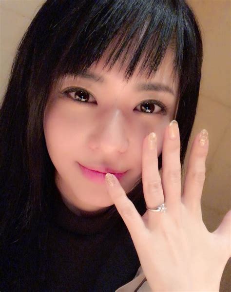japanese av star sora aoi gets engaged breaks fan s