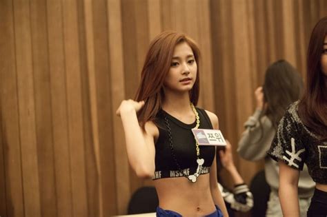 Twice Maknae Tzuyu S Activities In China Suspended Due