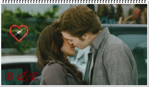 Image In Hd Of Bella And Edward Kiss Twilight Series Photo 10080578