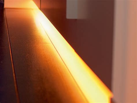 philips hue lightstrip  device offers focused light