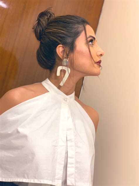 71 Best Hina Khan Images On Pholder Eyehinakhan Bolly Blinds N