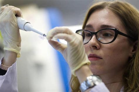 Стало известно когда начнутся клинические испытания российской вакцины