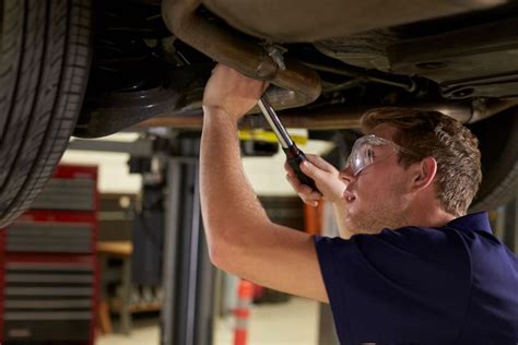 students  auto mechanic courses    ontarios