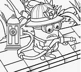 Coloring Christmas Pages Minion sketch template