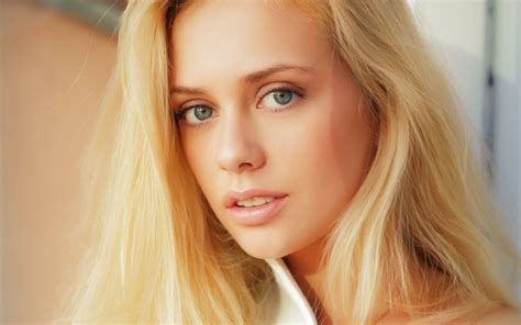 Jennifer Mackay Model Girl View Face Hd Wallpaper