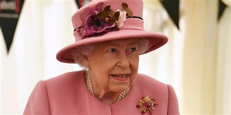 Queen Elizabeth 94 Will Never Abdicate Despite Retirement Rumors
