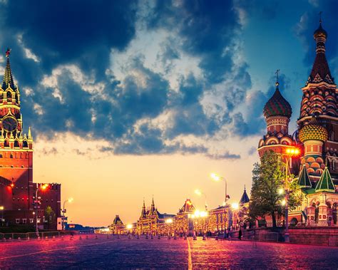 fondos de pantalla rusia ciudad de moscú la plaza roja la catedral kremlin noche luces