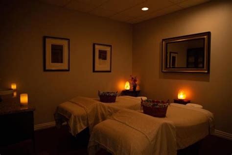 cozy day spa find deals   spa wellness gift card spa week
