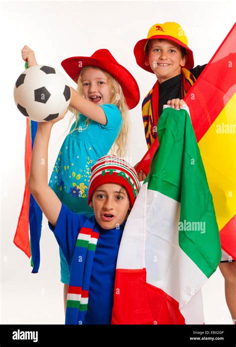 children  football fans  world championship   south africa  italian