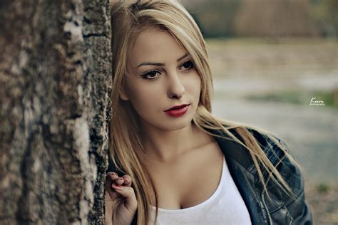Wallpaper Face Women Blonde Long Hair Dress Red Lipstick