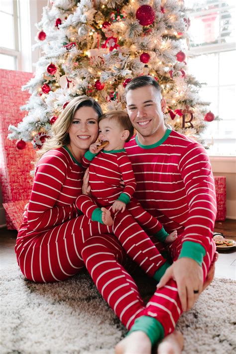 matching family christmas pajamas christmas family photoshoot family christmas outfits