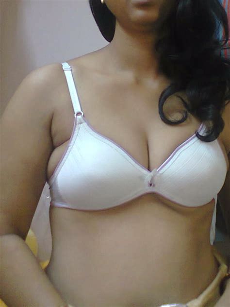hot bengali gf rupali s nude pics real indian gfs