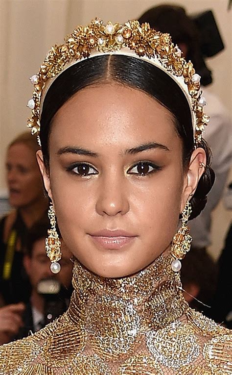 Courtney Eaton From Best Accessories At The 2015 Met Gala E News