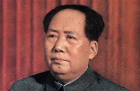 kim jong uns haircut    dictators bizarre decrees mirror
