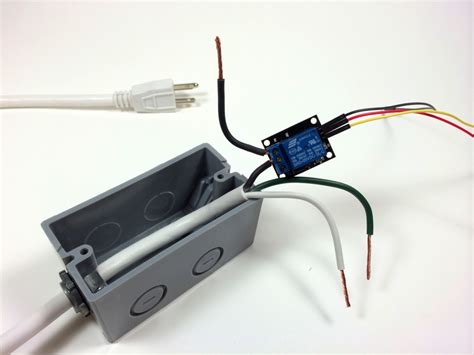 turn  appliance   smart device   arduino controlled power outlet