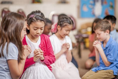 fun prayer activities  kids  learn   pray