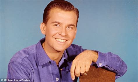 dick clark dead tv icon dies of massive heart attack aged 82 daily