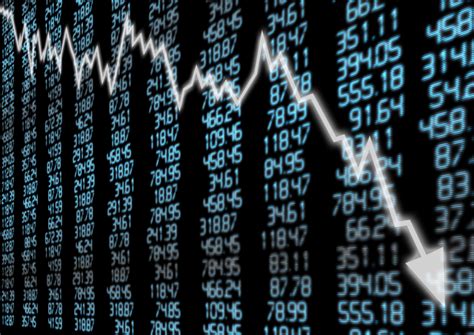 shouldnt    stock market crashes    motley fool