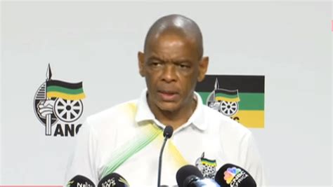 magashule hands     hawks sabc news breaking news special reports world