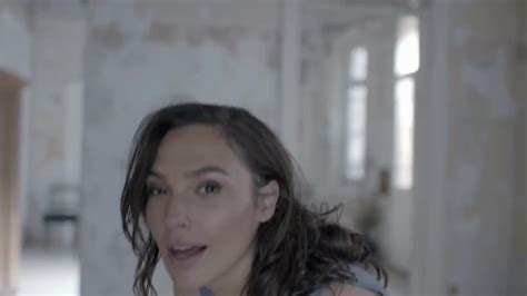Nude Celebs Gal Gadot Teasing Us With Her Ass In Jeans  Video