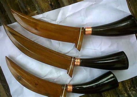 senjata tradisional betawidki jakarta sebagai warisan budaya