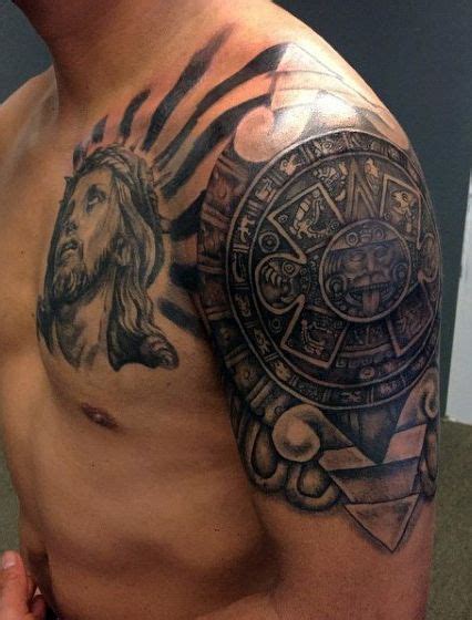 Tribal Aztec Tattoo For Men On Upper Arm  426×560