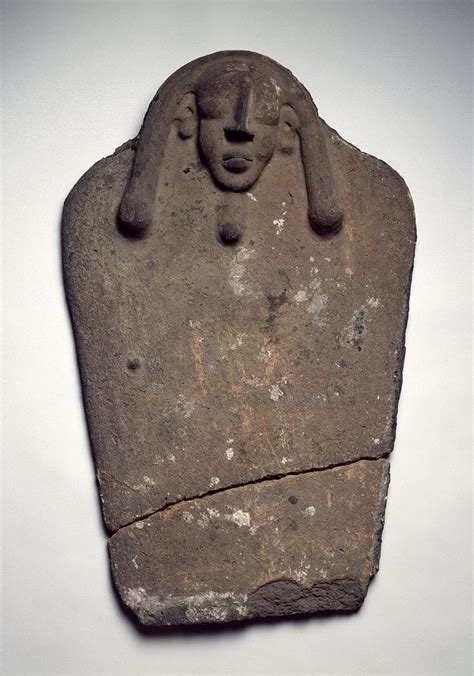 sarcophagus wikipedia  images eastern art egyptian lidded