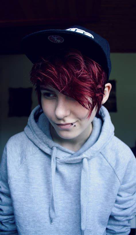pin by ivanmartinez on hair help androgynous hair ftm