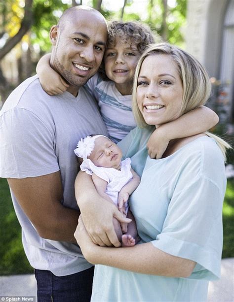 kendra wilkinson s husband hank baskett cheated with transsexual ava sabrina oh no they didn