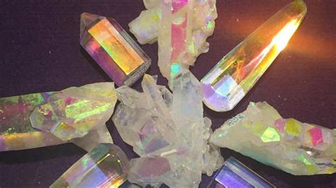 new age shops offering crystals are experiencing a resurgence in l a