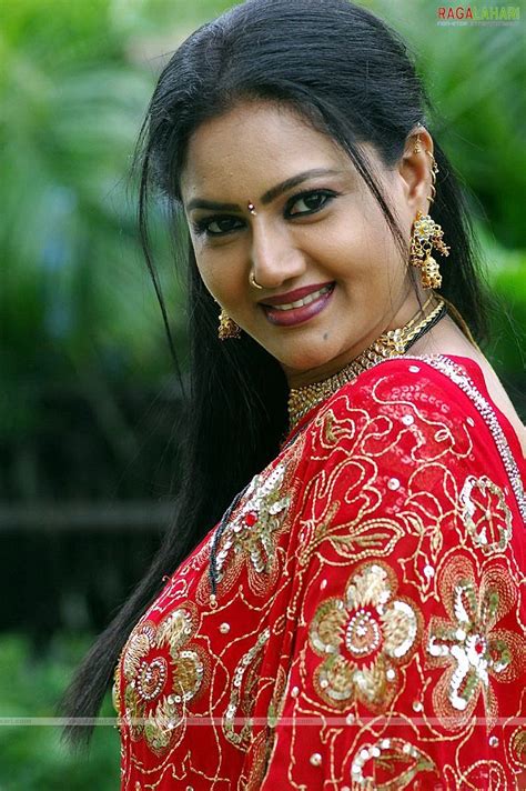 South Indian Actress Raksha Photo Session 9 30 2009