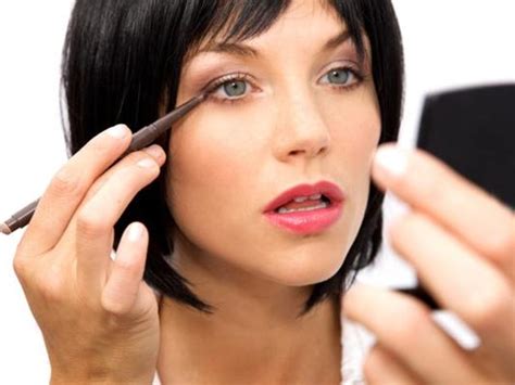 apply makeup professionally  home memsaabcom