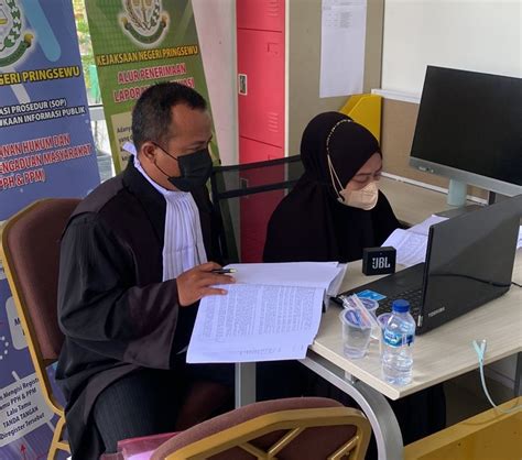 sidang perkara dugaan tipikor kegiatan balanja makanan  minuman