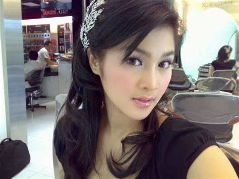 sandra dewi beautiful and sexy indonesian actress asian sexy girls asian sexy girls