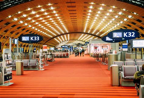 charles de gaulle airport  paris france spectacular architecture shenzhen airlines hainan