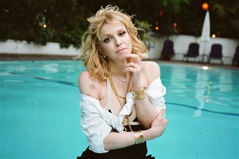 Courtney Love S Debut Art Show And She S Not Even Pretty Opens In New
