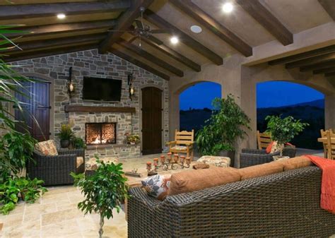 class outdoor living room ideas